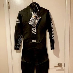 Synergy Hybrid EFX3 full sleeve triathlon wetsuit